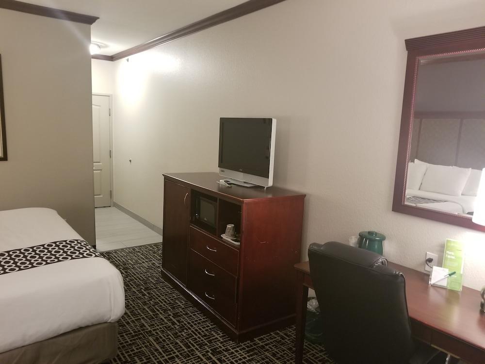 La Quinta By Wyndham Lindale Otel Dış mekan fotoğraf